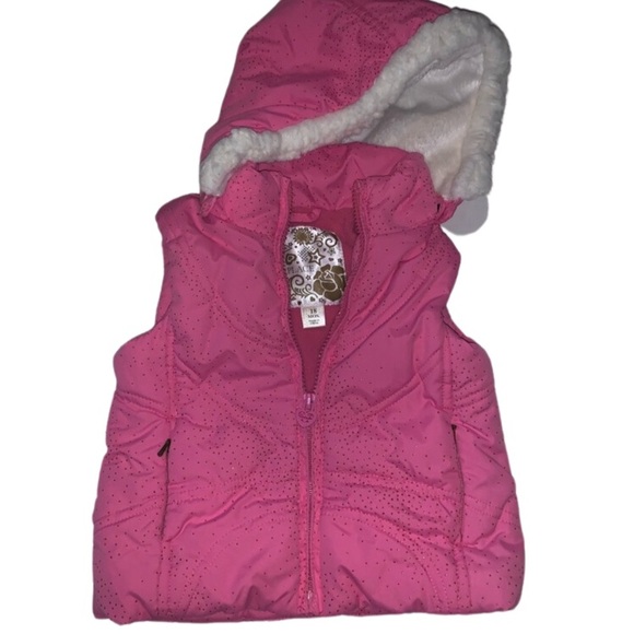 Girls pink puffer‎ vest size 18 months‼️ - Picture 1 of 2